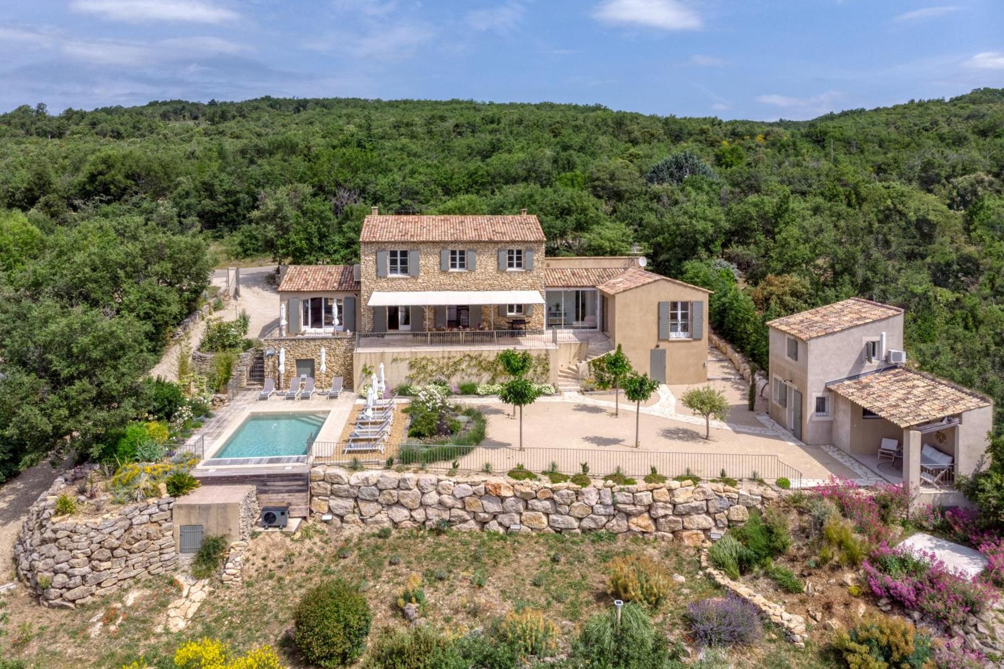 הוילה Bastide De Viens - Vue Luberon, Piscine Chauffee, Boulodrome מראה חיצוני תמונה