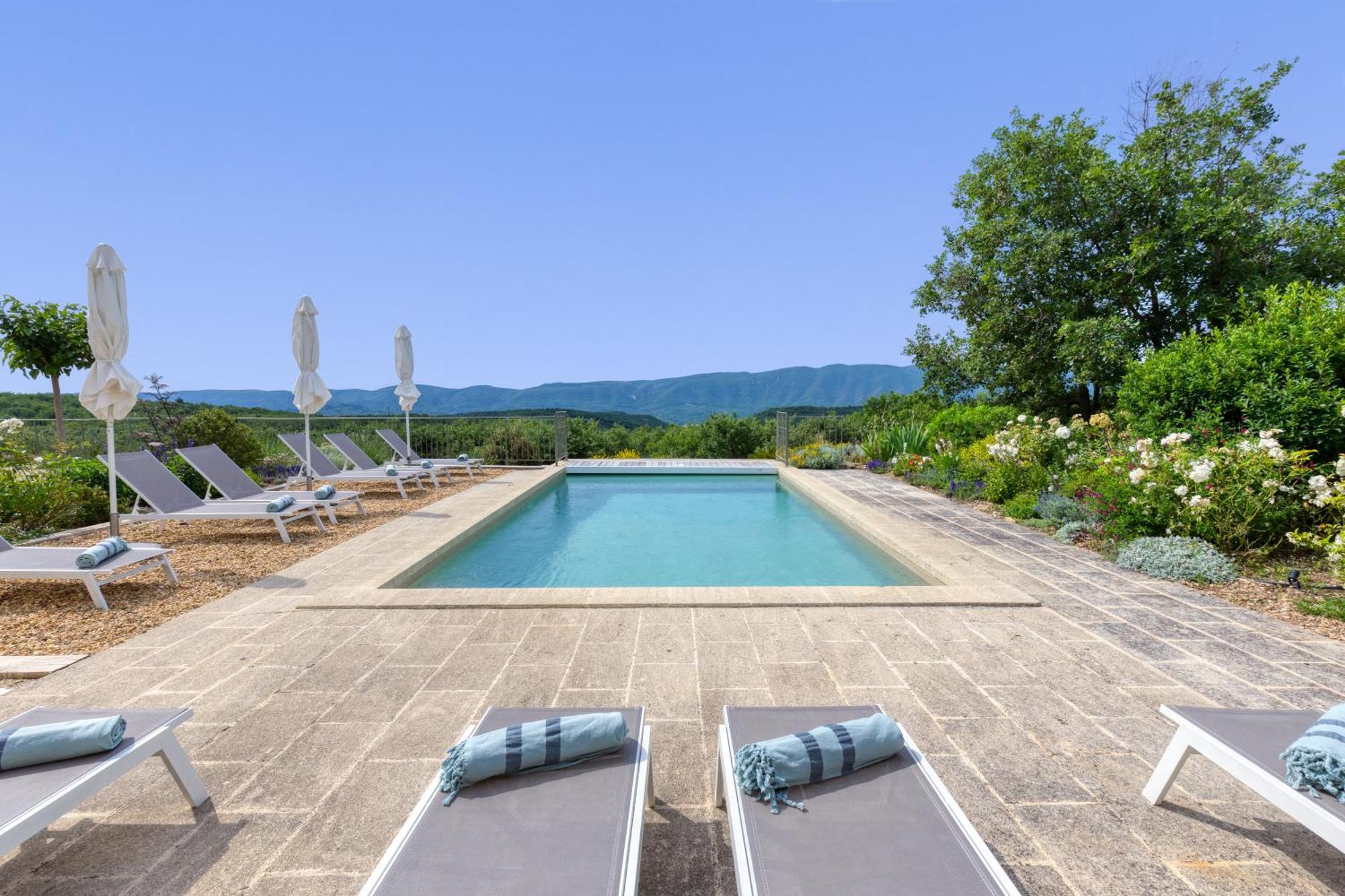 הוילה Bastide De Viens - Vue Luberon, Piscine Chauffee, Boulodrome מראה חיצוני תמונה