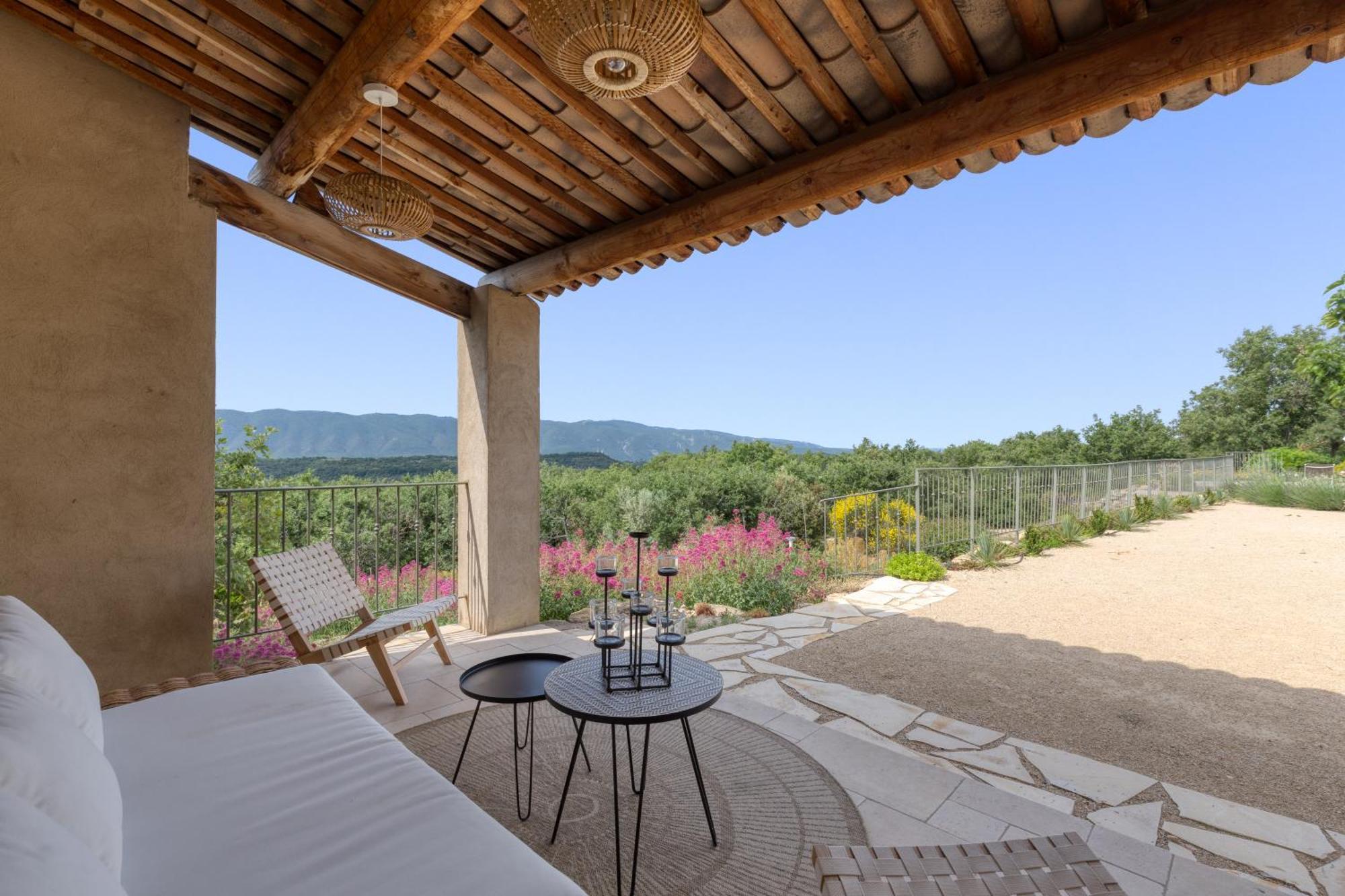 הוילה Bastide De Viens - Vue Luberon, Piscine Chauffee, Boulodrome מראה חיצוני תמונה